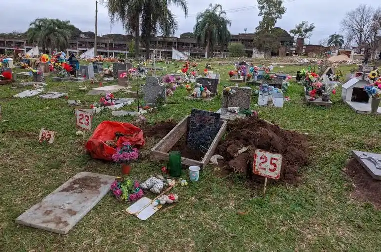 Conmoción familiar: Fueron a exhumar el cuerpo de un bebé y no estaba