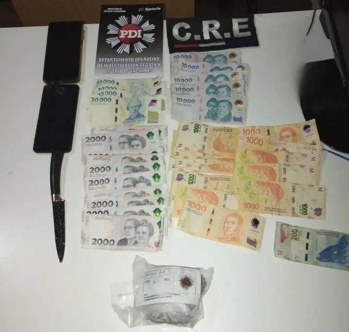 Sunchales: detuvieron a una pareja con droga, dinero y un cuchillo