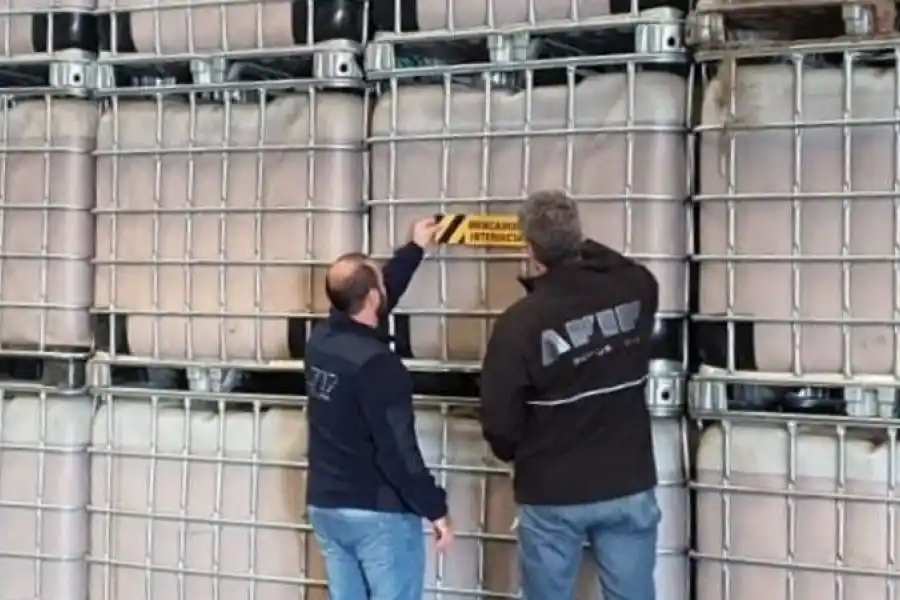 Afip frenó una millonaria exportación fraudulenta a China que se preparaba en un galpón de Rosario