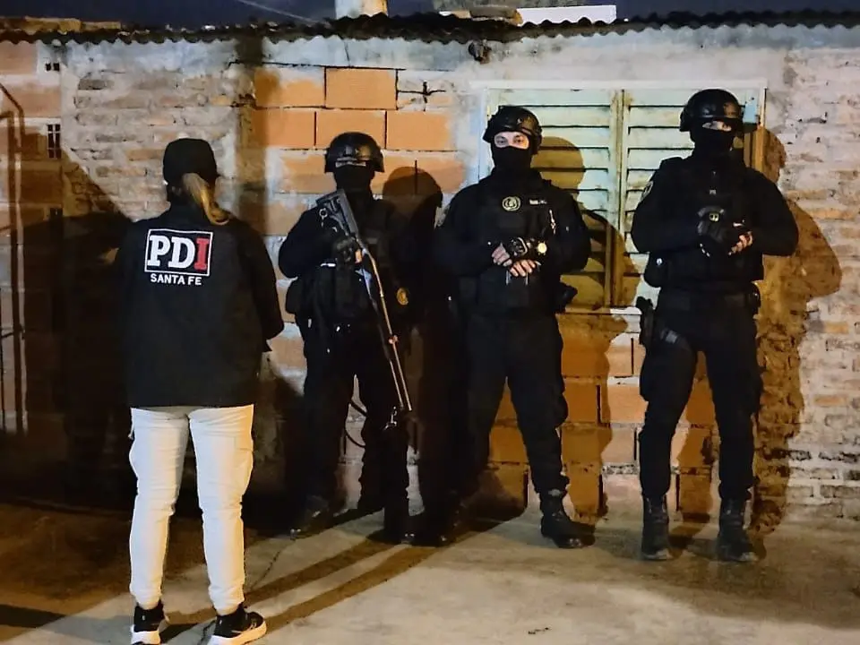 Detuvieron a cuatro hombres relacionados a asesinatos y ataques armados en la ciudad de Santa Fe
