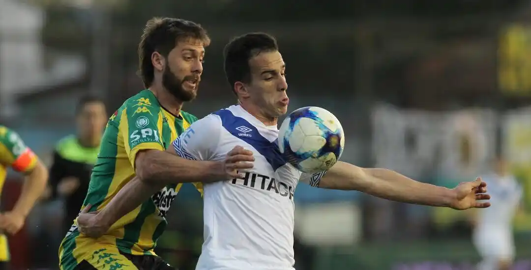 Con polémica, Aldosivi cayó por la mínima ante Vélez