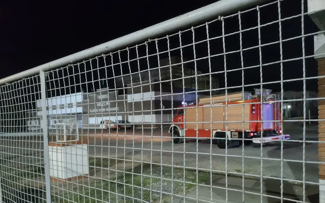 Bomberos intervinieron ante un escape de amoníaco en Anselmo: fue controlado sin inconvenientes