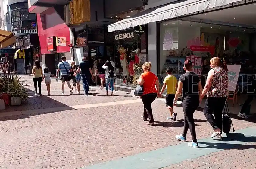 Caída del 3,5 por ciento en las ventas navideñas en Mar del Plata