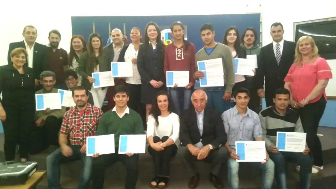 Se entregaron los certificados del programa Crédito para la Formación Profesional