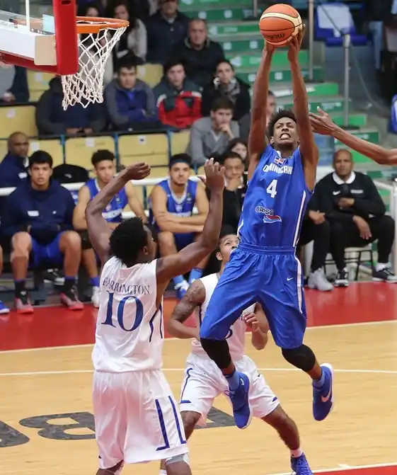 José Familia es nuevo jugador de Atenas de Córdoba