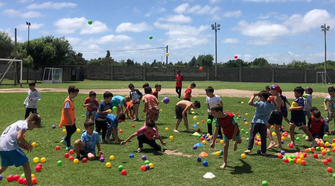 Las colonias de verano en los clubes están próximas a comenzar.