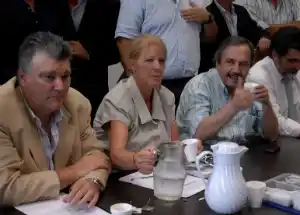 Alfonsín y Stolbizer reunieron a sus legisladores buscando "una alternativa socialdemócrata" al kirchnerismo