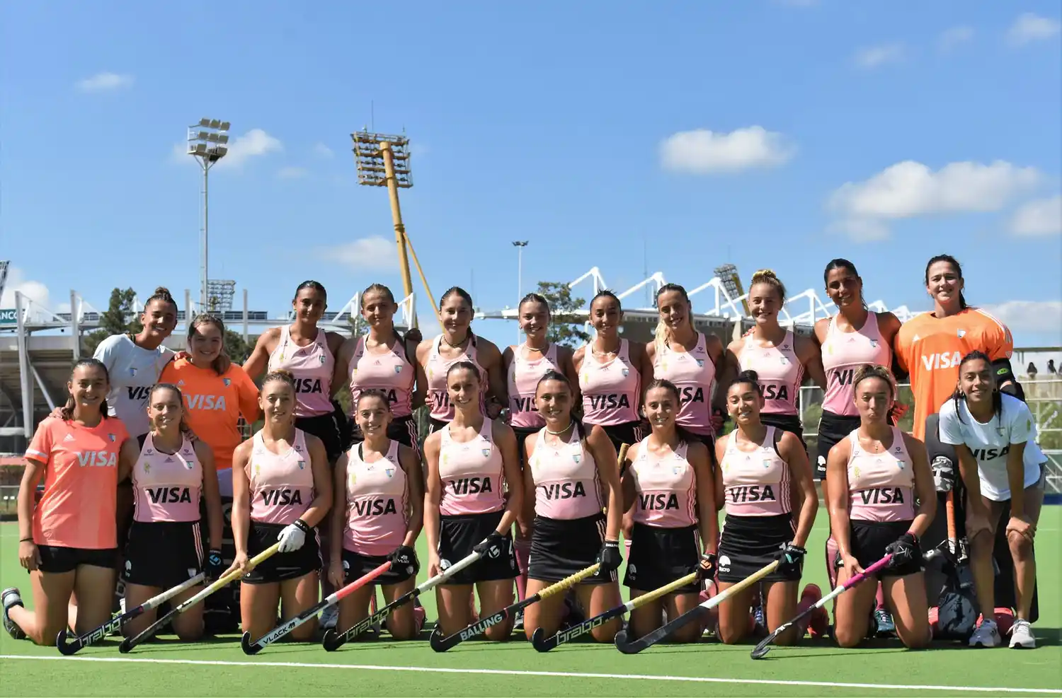 El plantel de Las Leoncitas que se entrenó en Córdoba.