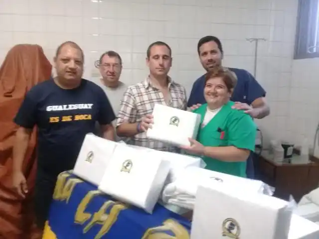 La Peña “La Bombonera” donó elementos para el Hospital San Antonio
