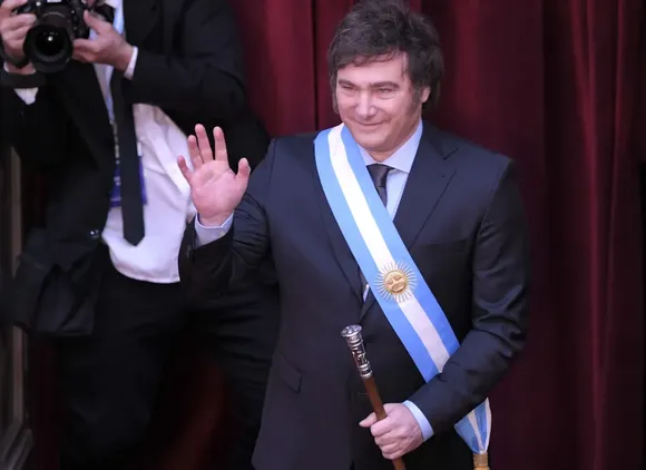 Milei promocionó una estafa de criptomonedas que movió millones y luego se desplomó