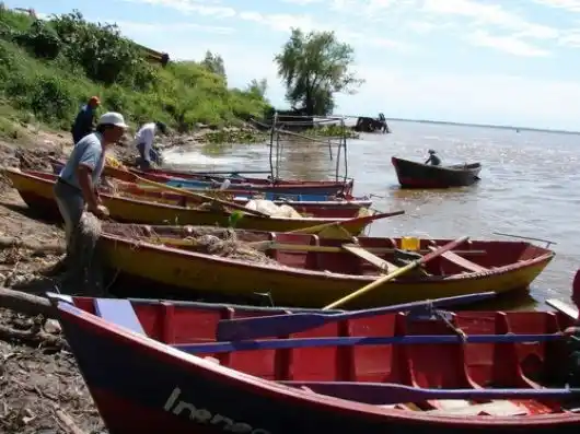 Operativos para renovación de licencias de pesca comercial