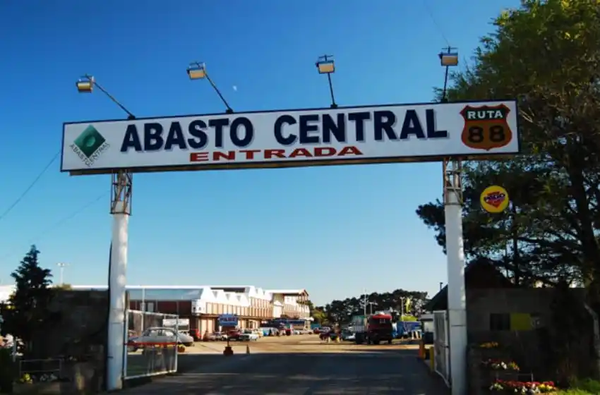 Se conocieron cuatro casos positivos relacionados con el Mercado Central