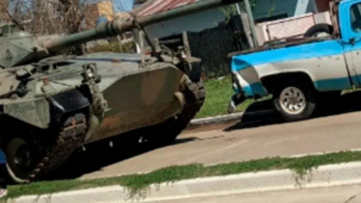 El tanque pertenece al Regimiento 6 Blandengues del Ejército.