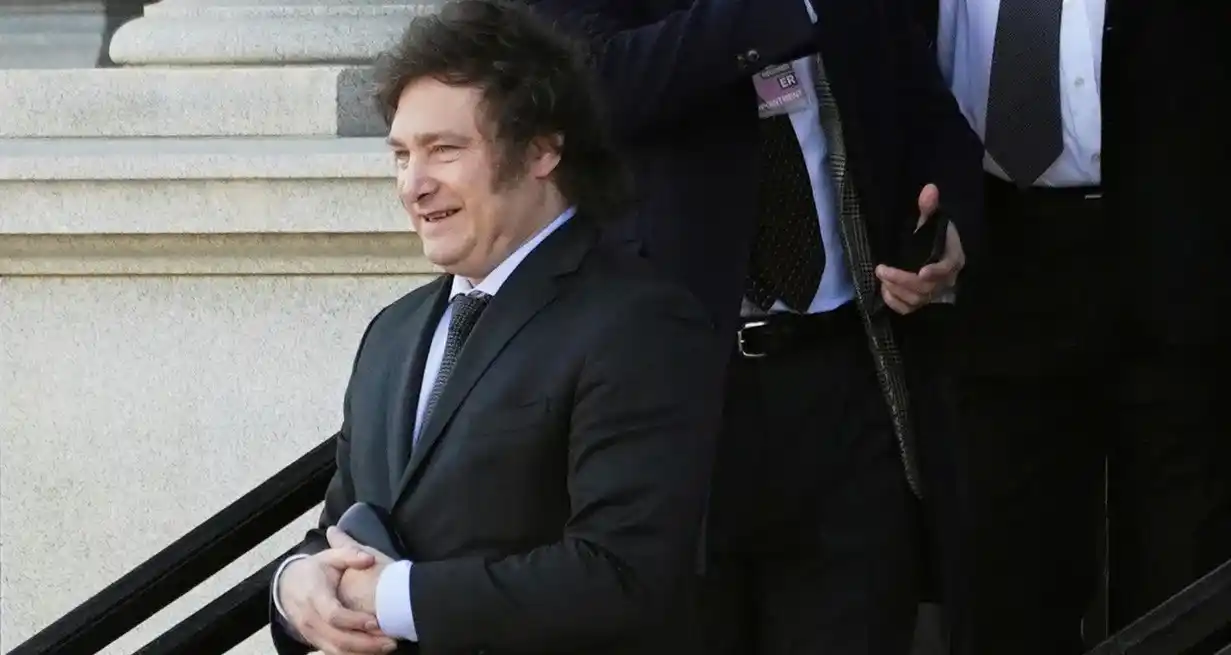 El presidente suma a otro periodista en su equipo de comunicación. Crédito: Reuters.