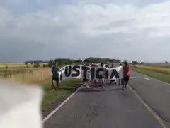 La familia Simón sigue con su peregrinación a La Plata pero la defensa todavía no apeló a Casación