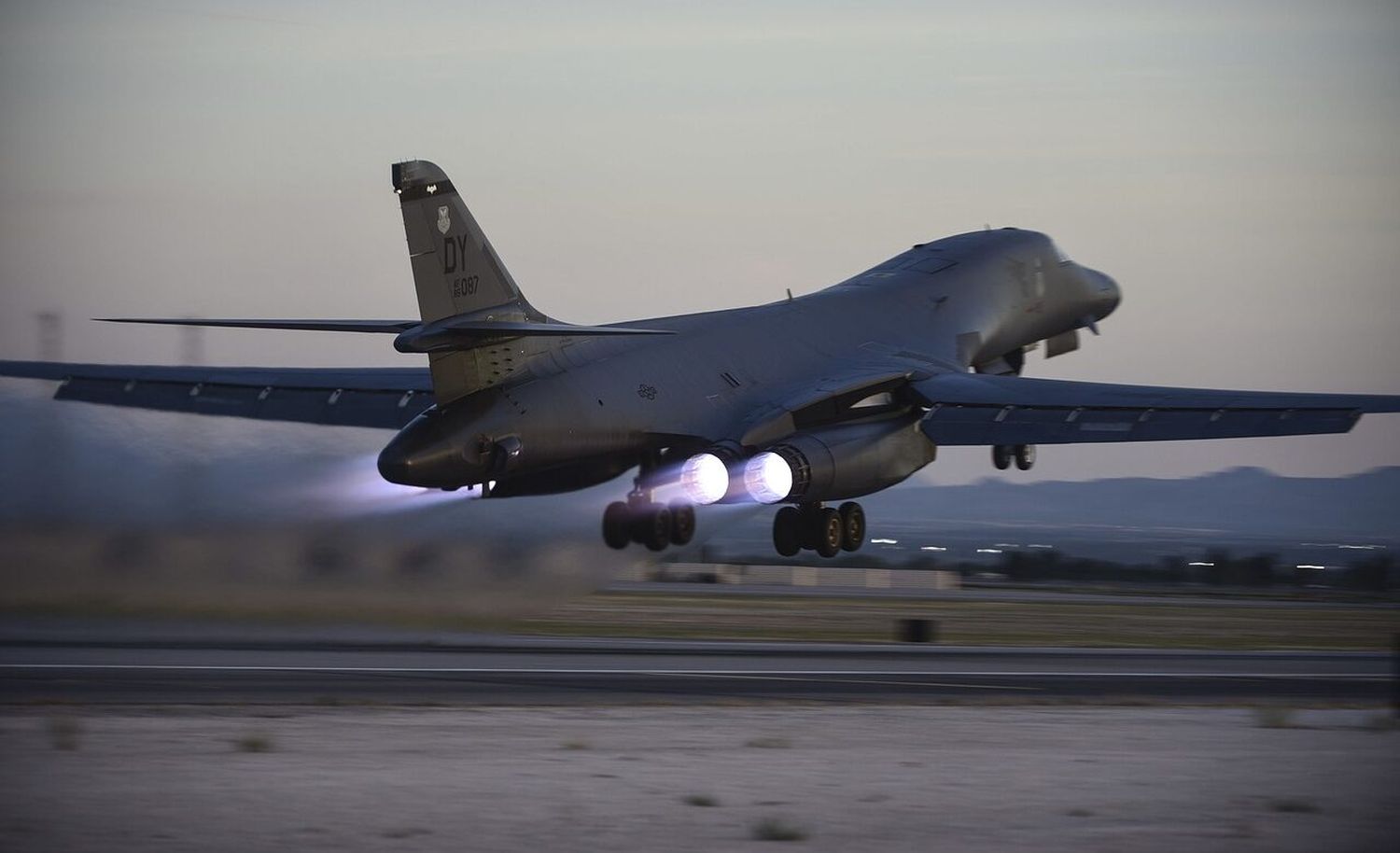 La USAF comienza a retirar sus bombarderos supersónicos B-1B Lancer