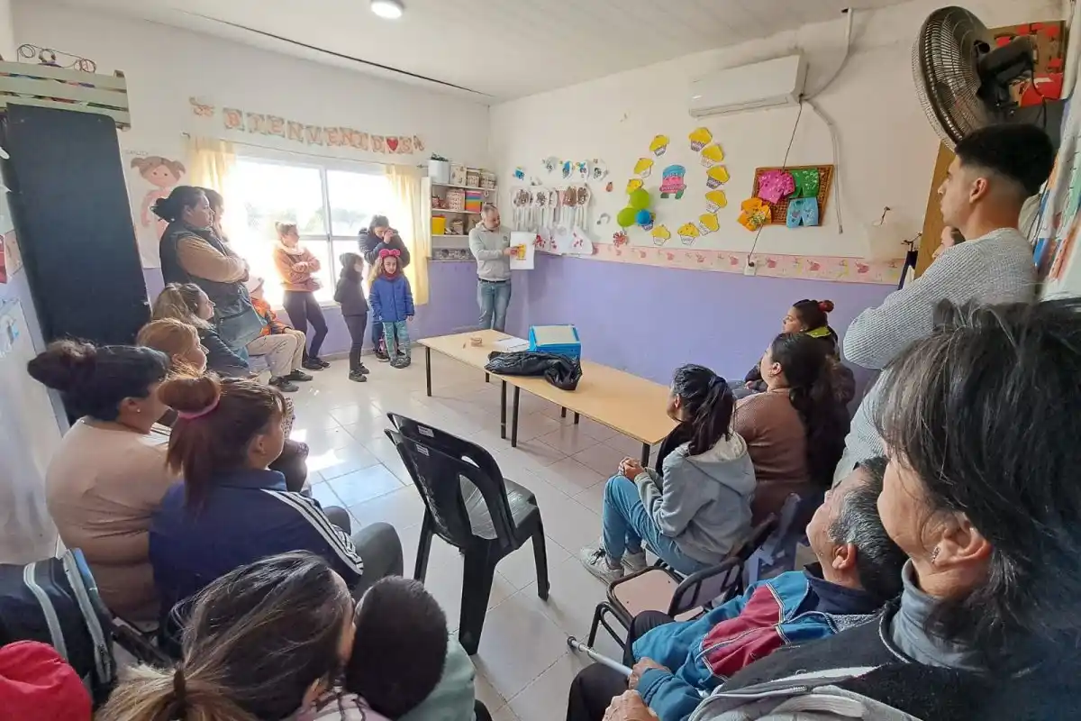 Llevan la salud bucal de la mano de odontólogos a Espacios de Primera Infancia