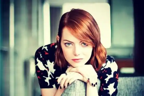 Se casan Emma Stone y Dave McCary