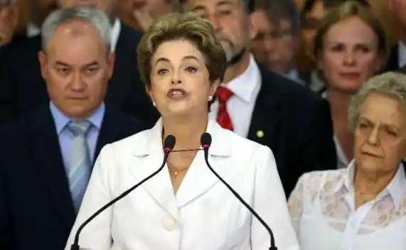 Dilma Rousseff : "No es un juicio político, es un golpe de Estado"