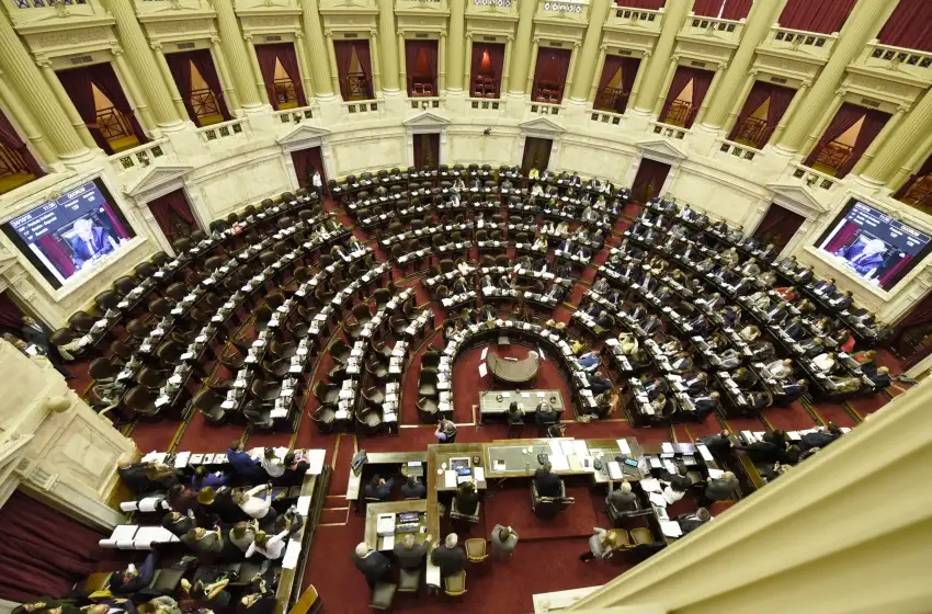 Tras los incidentes, se retomó el debate del Presupuesto en Diputados