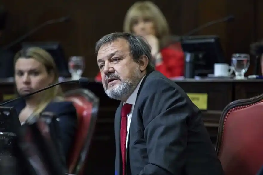 Senador de Cambiemos cree poder llevar el impuesto inmobiliario cercano a la inflación