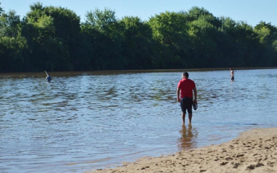 Corrientes: dos jóvenes se tiraron al río después de la fiesta de egresados y murieron ahogados