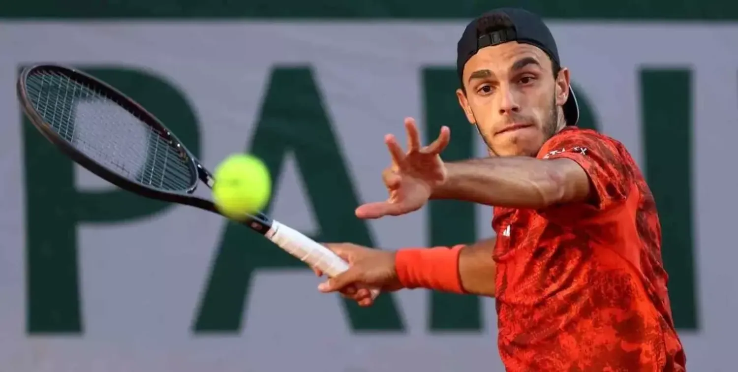 Roland Garros: batacazos de Cerúndolo y Etcheverry para clasificarse a octavos de final