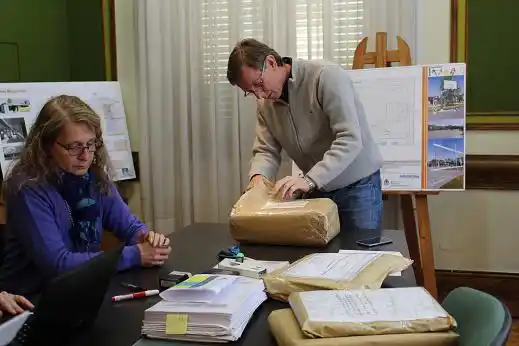 Abrieron sobres de licitaciones para jardín maternal y dos playones deportivos