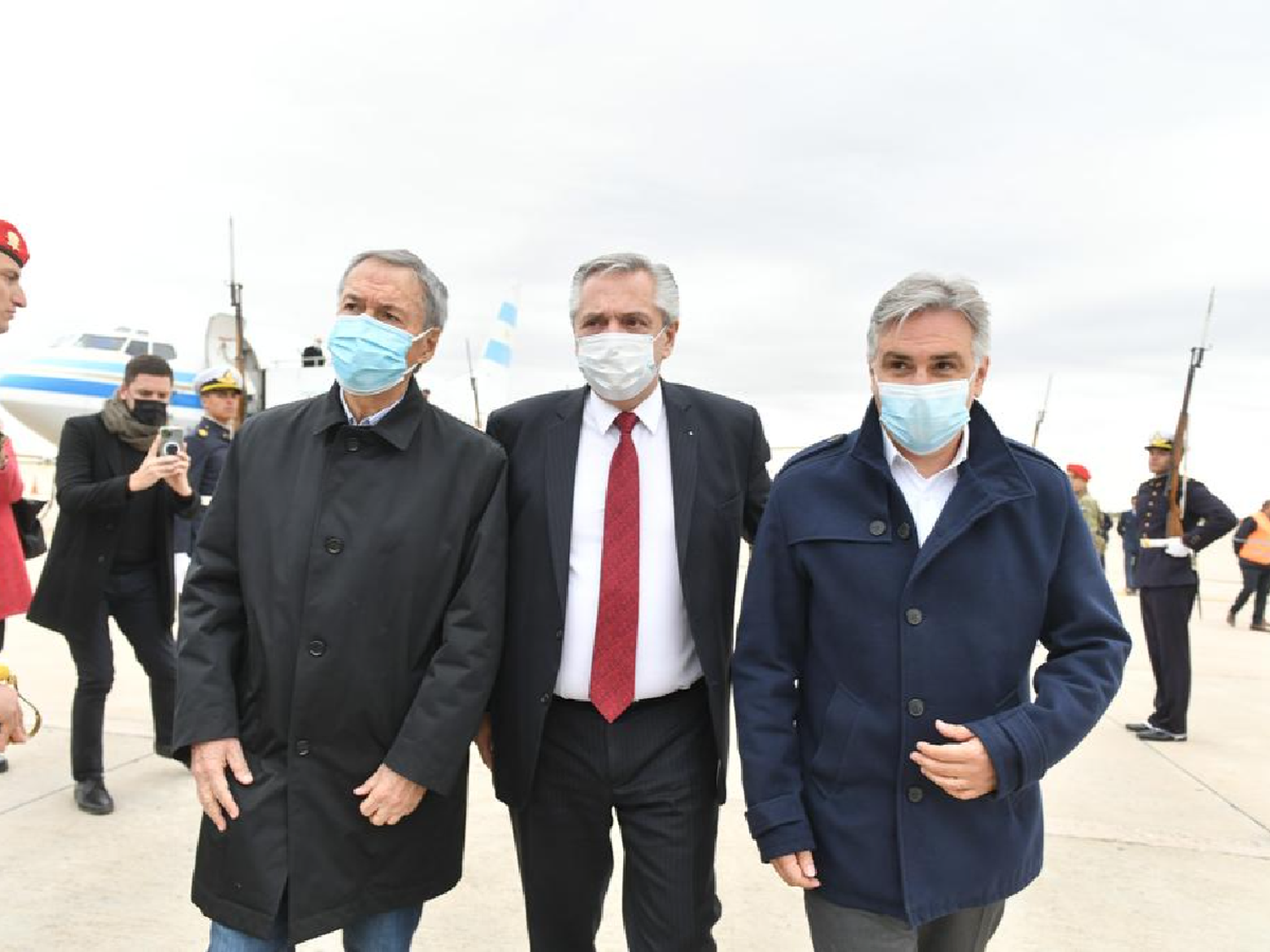 Fernández llegó a Córdoba para visitar Nissan y el Bajo Grande