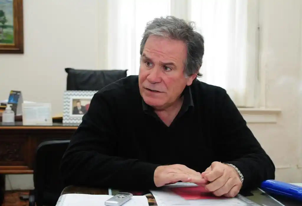 Desde el Ejecutivo siguen con preocupación la crítica situación que atraviesa Metalúrgica 