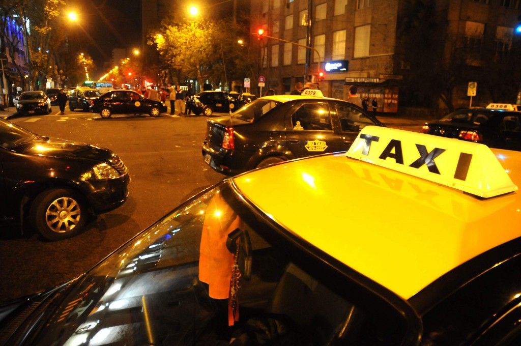 Mar del Plata: Los taxistas buscan subir el precio de la tarifa