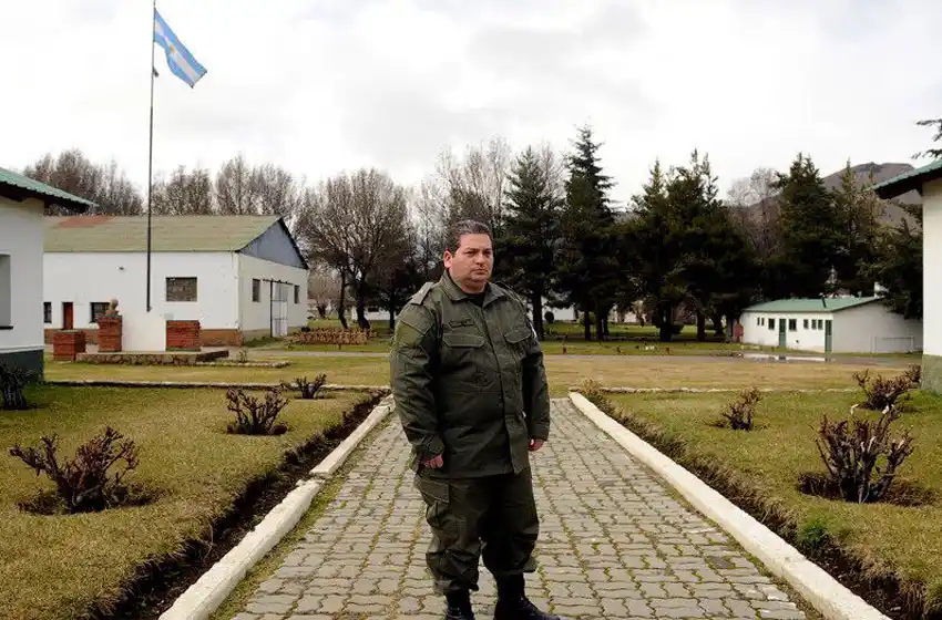 Rompió silencio el Jefe de Gendarmería y negó todas las acusaciones