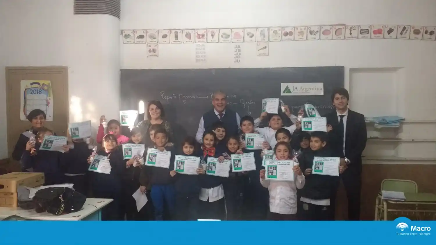 Banco Macro sigue invirtiendo en educación en Santa Fe