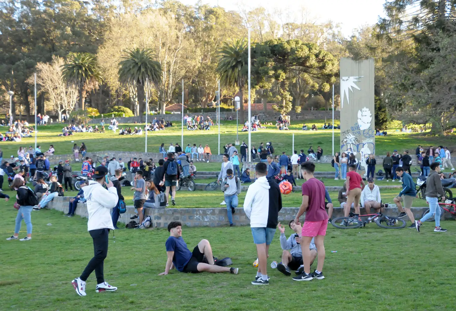 La Plaza de las Banderas volverá a congregar a los jóvenes.