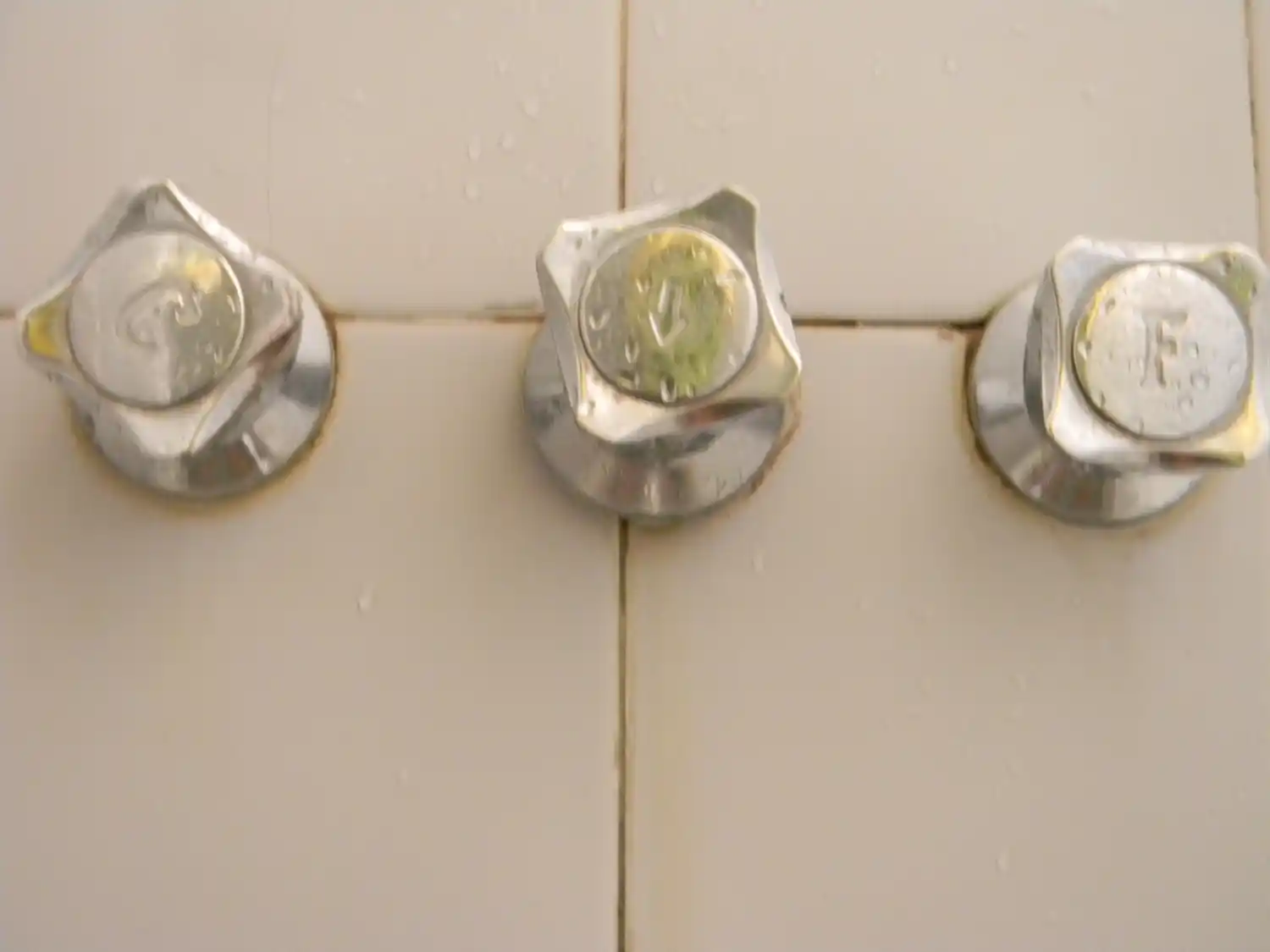 La Plata: Varios barrios sin servicio de agua 
