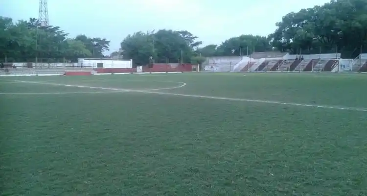 Triunfo del U13 de Mitre en Mercedes