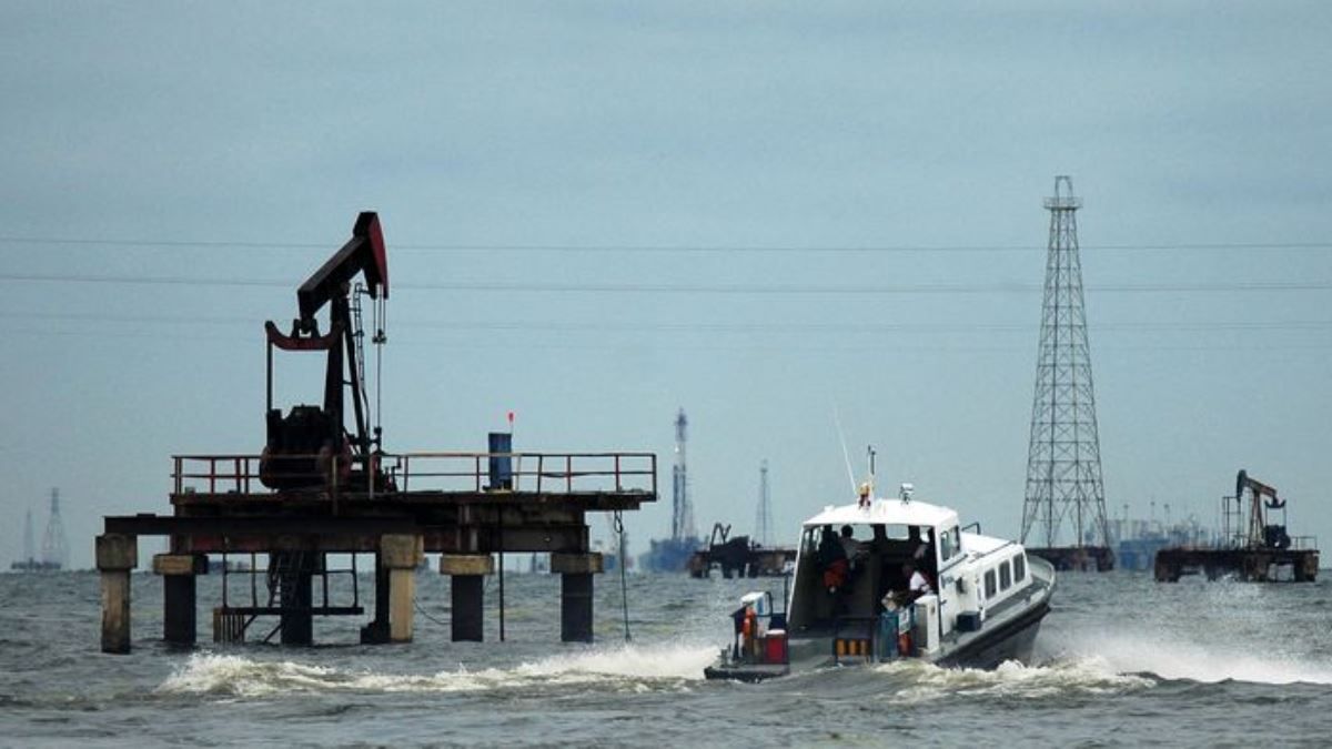 Chevron planifica enviar primer cargamento de crudo venezolano a EE.UU. a finales de diciembre