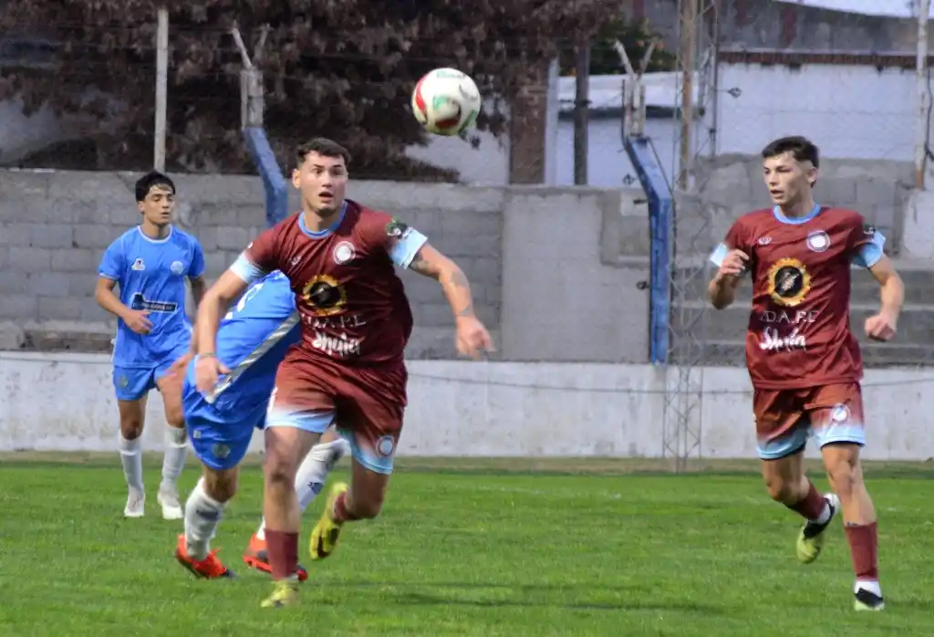 Deportivo Tandil quiere sacar una diferencia de local.