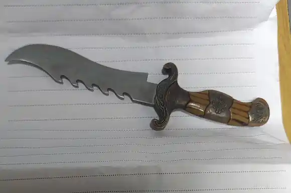 Un menor sufrió una grave herida con un arma blanca en una pelea y fue trasladado al hospital de Rafaela