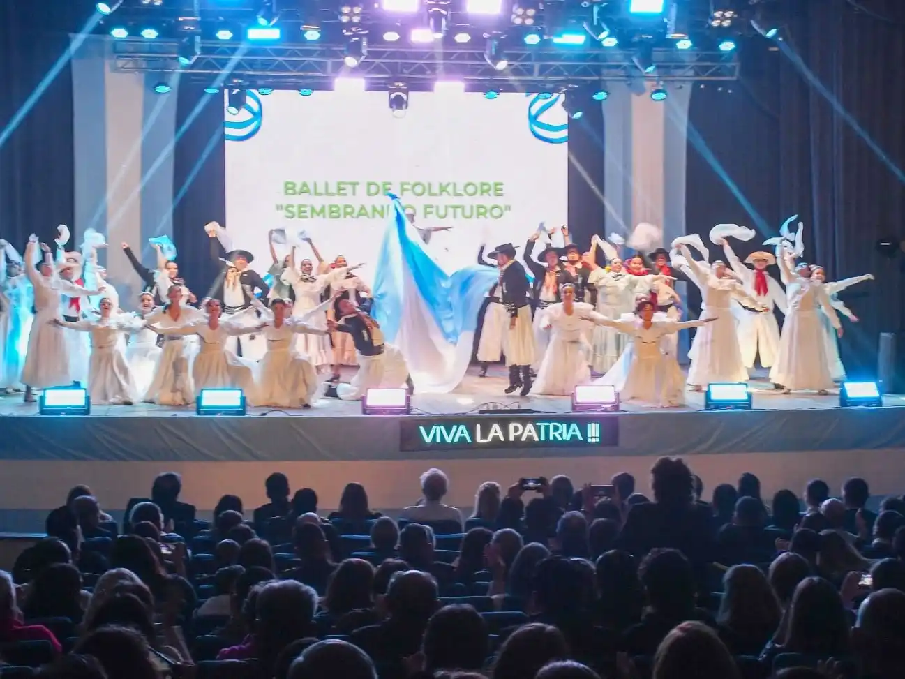 Función de honor “Identidad en Libertad”