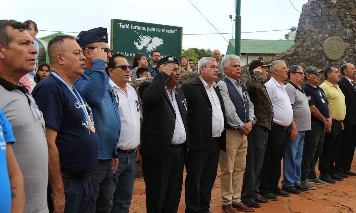 Misiones: Acto central en conmemoración del Día del Veterano y de los Caídos en la Guerra de Malvinas