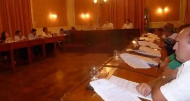 El transporte público lleva 482 días de conflicto
