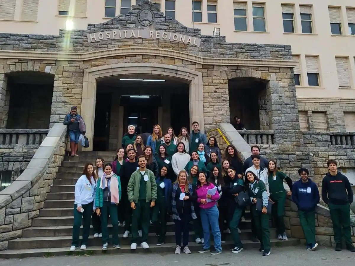 La jornada contará con diversos gazebos y puestos interactivos, abordando temáticas cruciales para la salud, las cuales estarán destinadas a la comunidad en general.