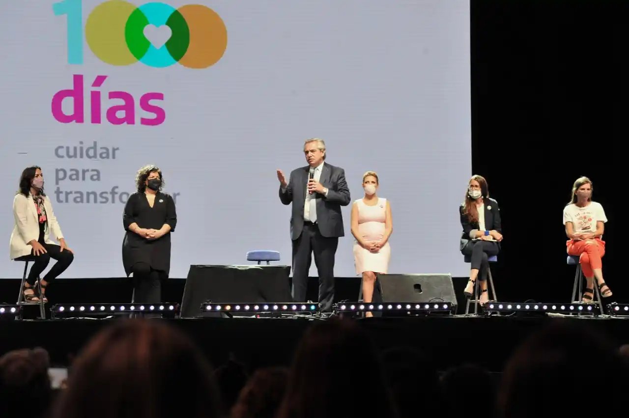 Santa Fe participó del Primer Encuentro Federal de los 1000 días