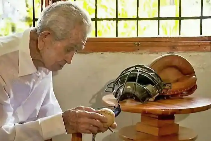 Fallece Enrique Fonseca, último sobreviviente de «Los héroes del 41»