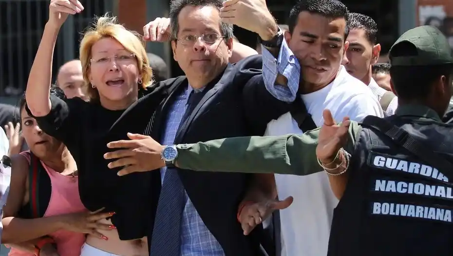 Venezuela: La Asamblea Constituyente destituye a la fiscal general