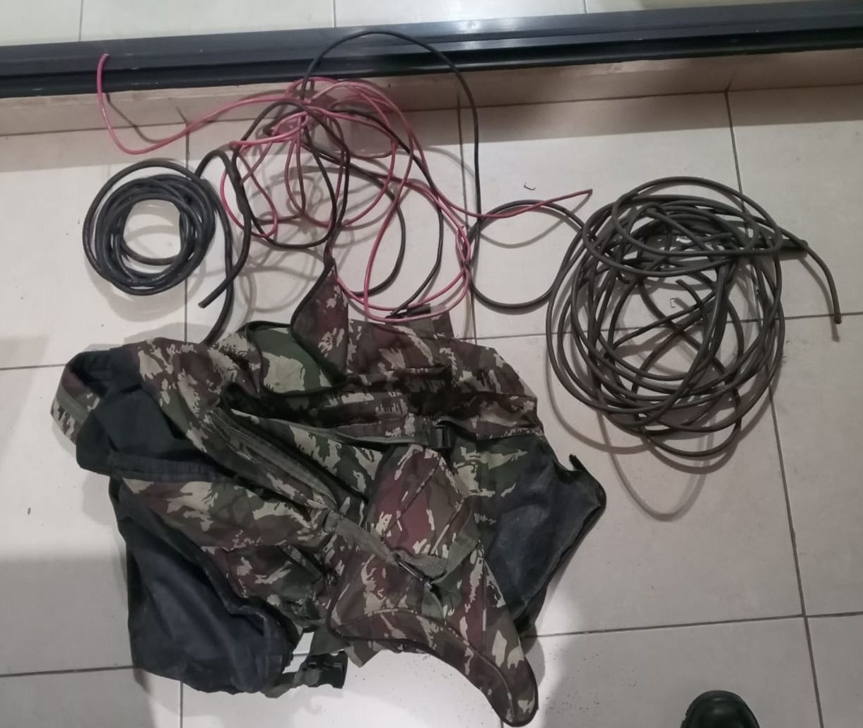 Ingresó a una “chacarita” a robar cables y lo descubrió el dueño