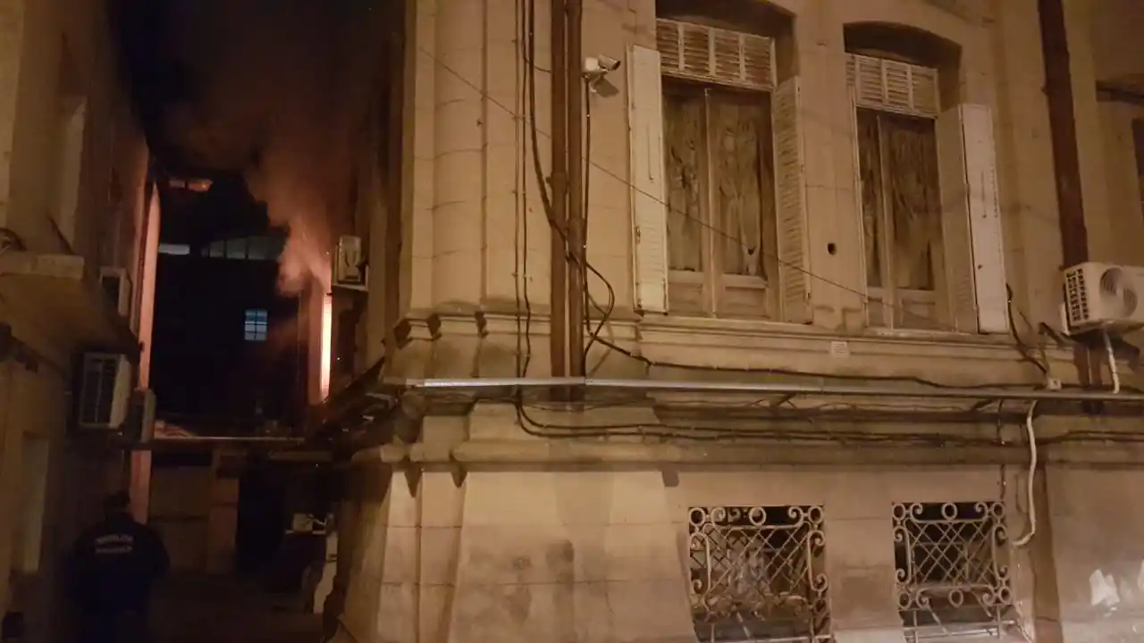 Bahía Blanca: Aseguran que el incendio en el municipio se originó por una "falla eléctrica"
