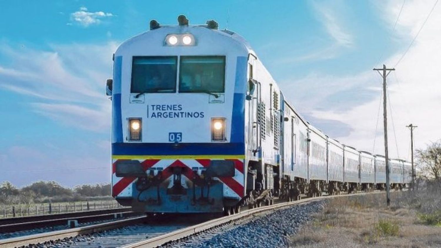 Es obligatorio confirmar el viaje entre las 72 y hasta las 24 horas antes de abordar el tren.
