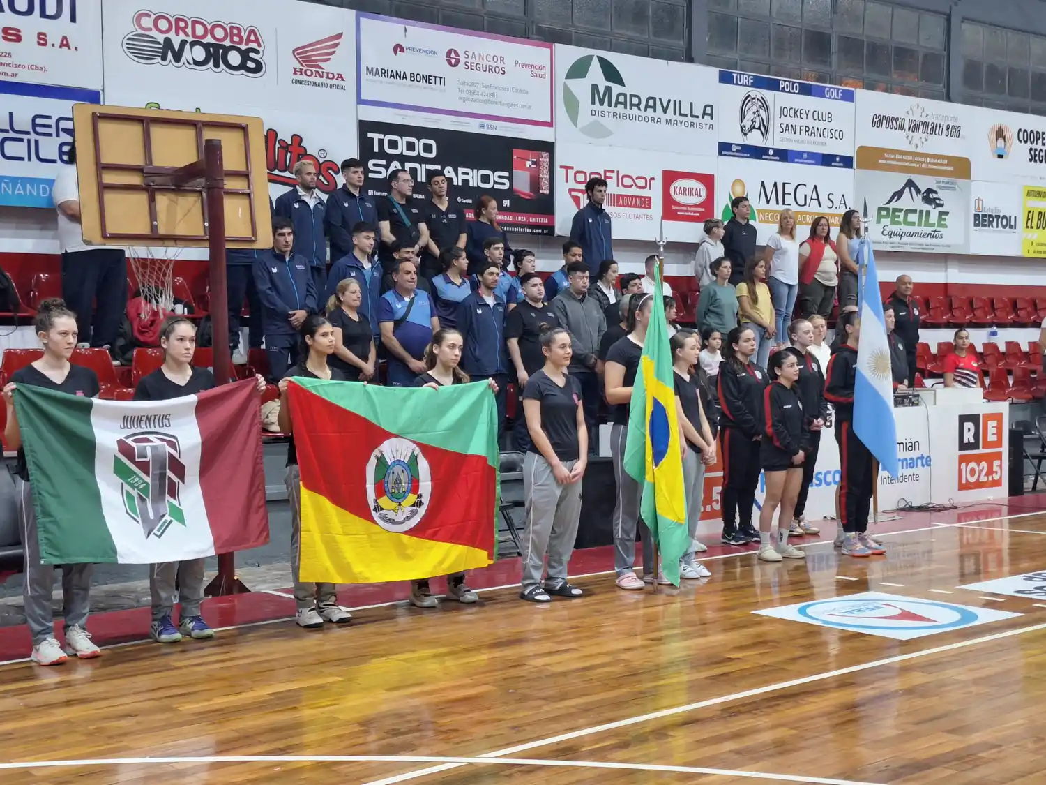 Un momento del acto inaugural